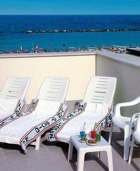 Hotel Saint Tropez Spa & Restaurant Lido Di Savio Luaran gambar